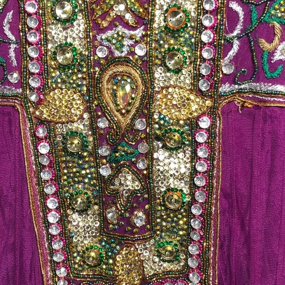 - Womens East Indian 3 piece outfit. - Picture 7 of 11